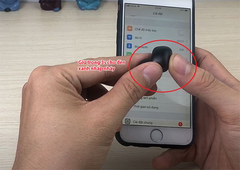 Cách kết nối tai nghe Amoi F9 Pro