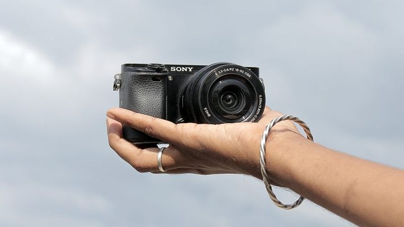 Kích thước máy ảnh Sony A6000