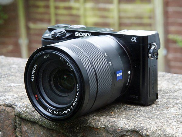 Máy ảnh Sony Mirrorless A6000