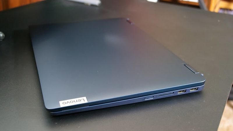 Navy blue Lenovo IdeaPad Flex 5i 14