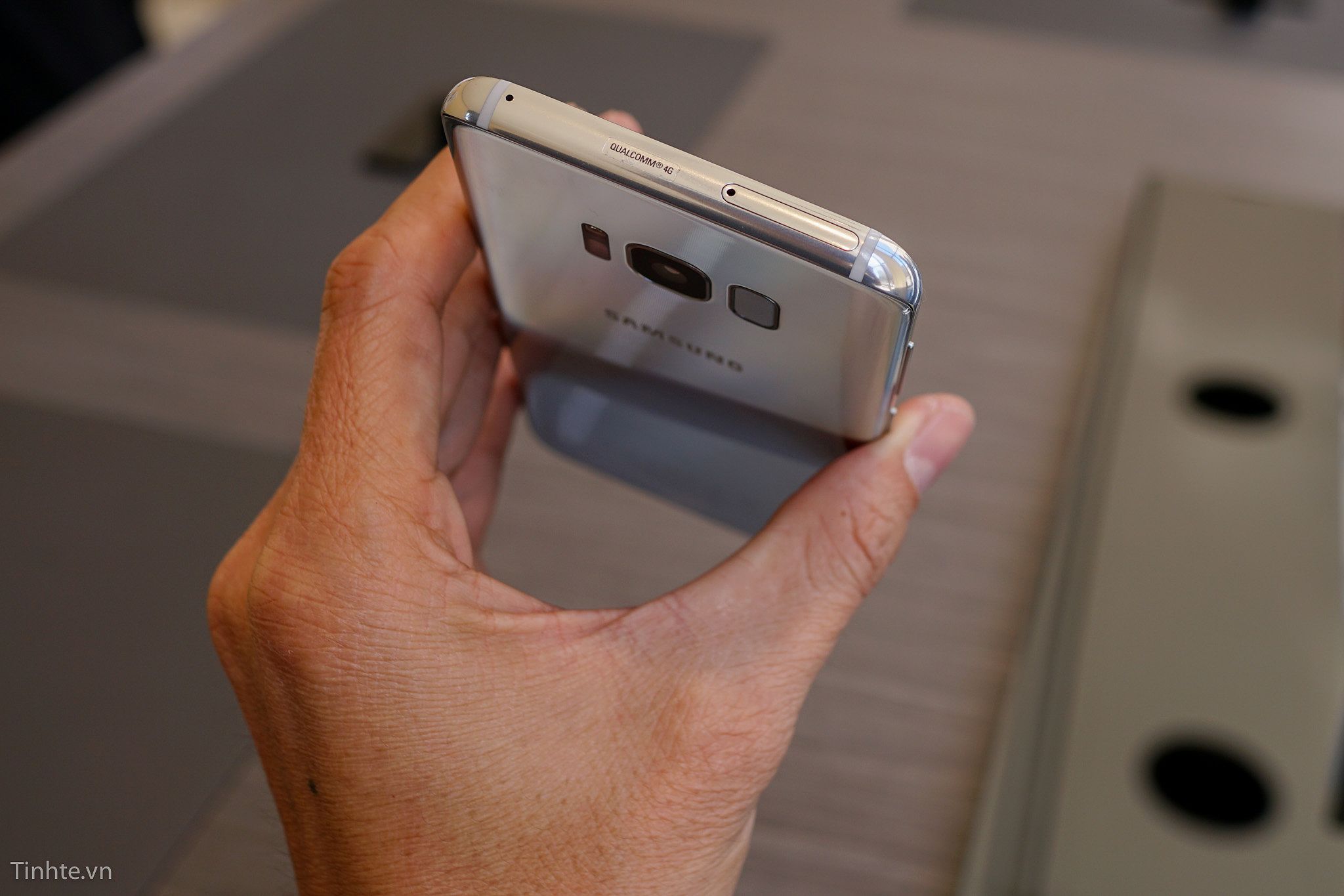 Thời lượng pin và sạc nhanh của Galaxy S8